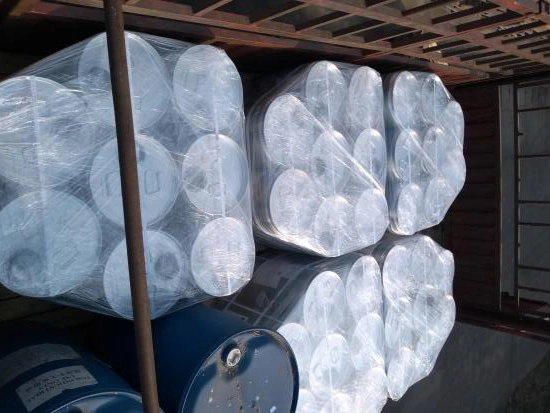 Czym jest pośredni według chemii?